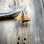 boucles d'oreille bois de zébrano, perles de tourmalines, argent 925