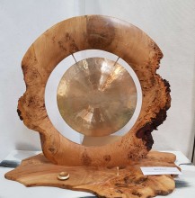 AUTOUR DE LA TERRE ET DU BOIS